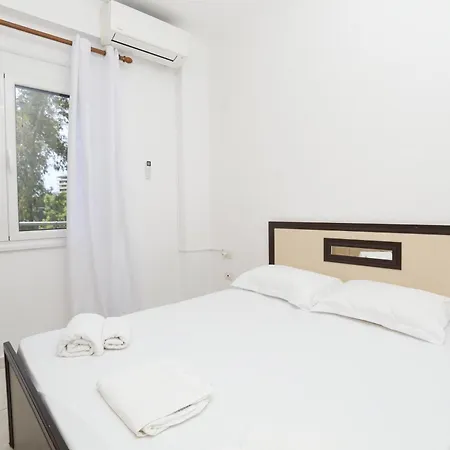Lindi Vlorë