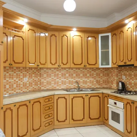 Lindi דירה